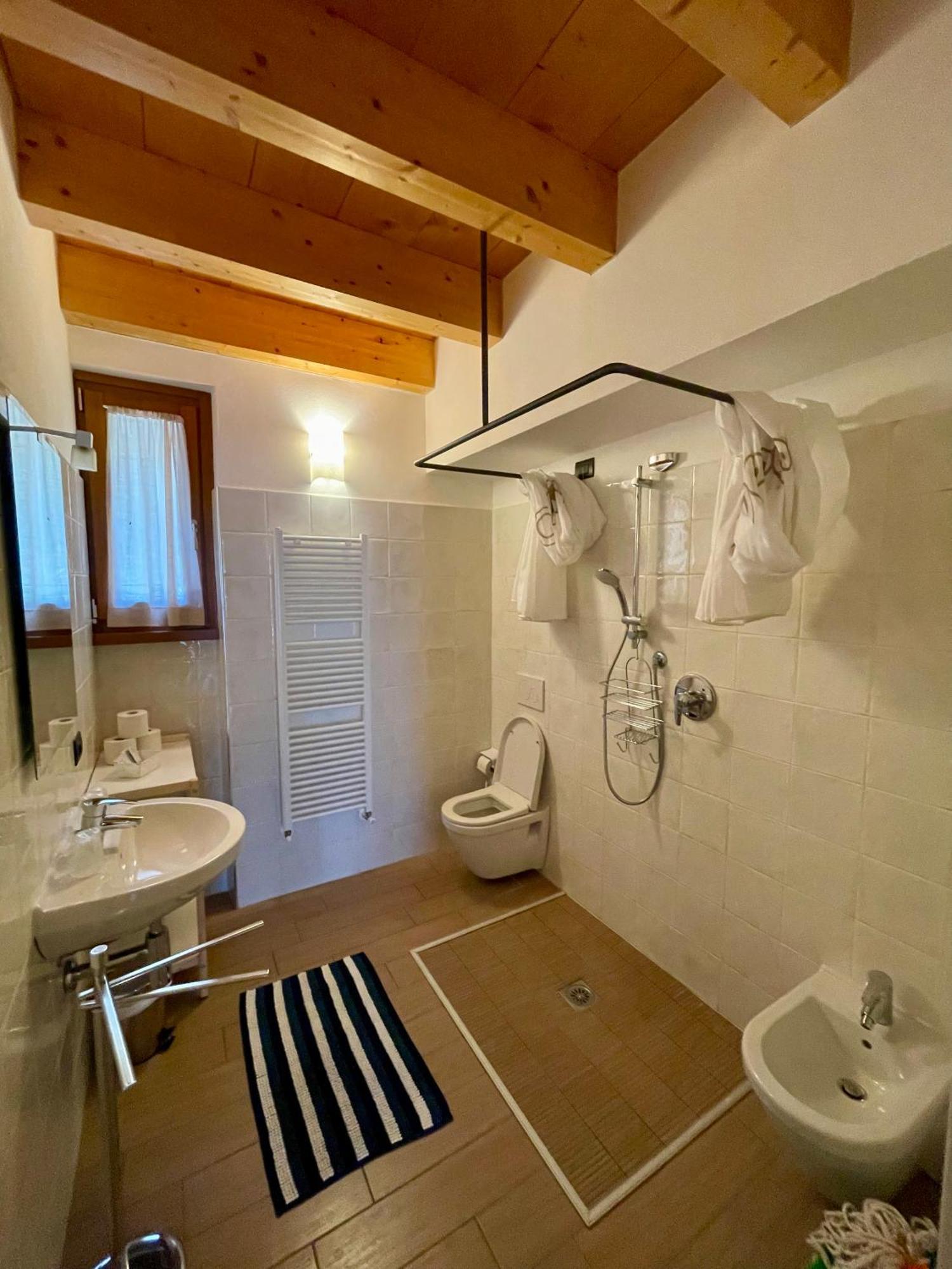 Al Vajo Dependance - Apartments-Zimmer Лацизе Екстер'єр фото
