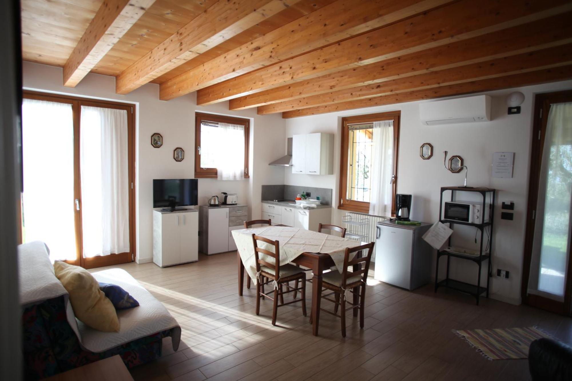 Al Vajo Dependance - Apartments-Zimmer Лацизе Екстер'єр фото